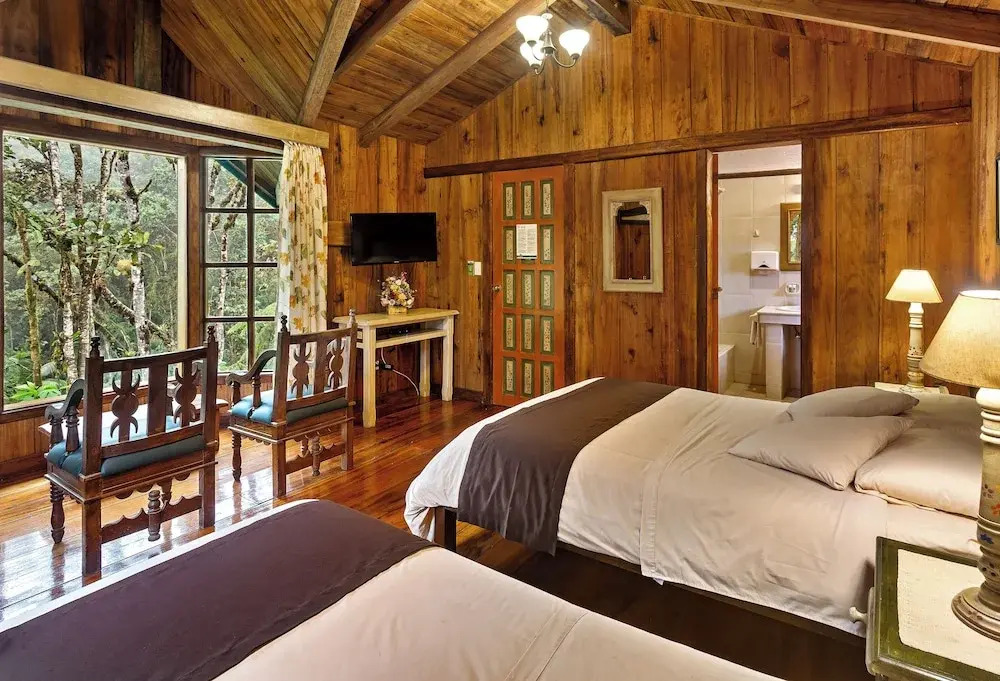Sachatamia Lodge