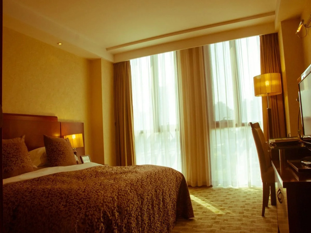 Royal Garden Hotel Jimo