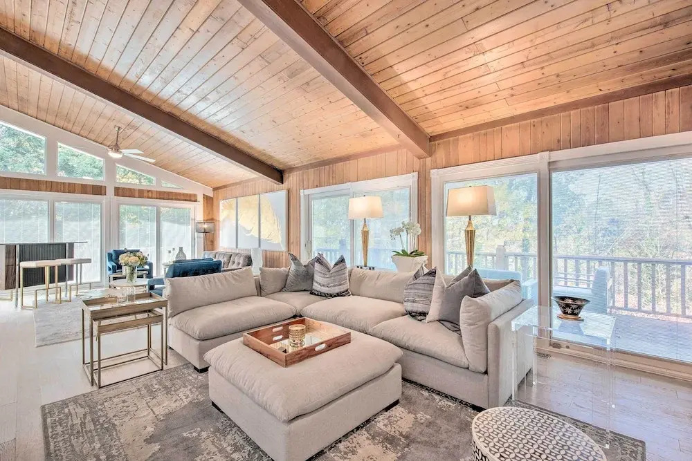 Serene Home w/ Fire Pit, Deck & Easy Access to ATL