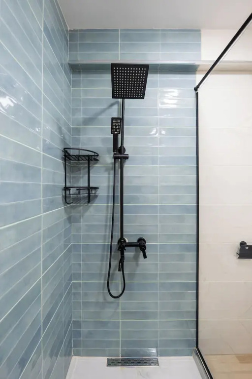 Chic & Modern 4BR Home in Old Tbilisi