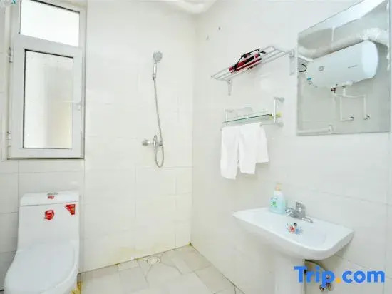 Station Self-service Apartment (Feixian Dongfang Jiayuan Shop)