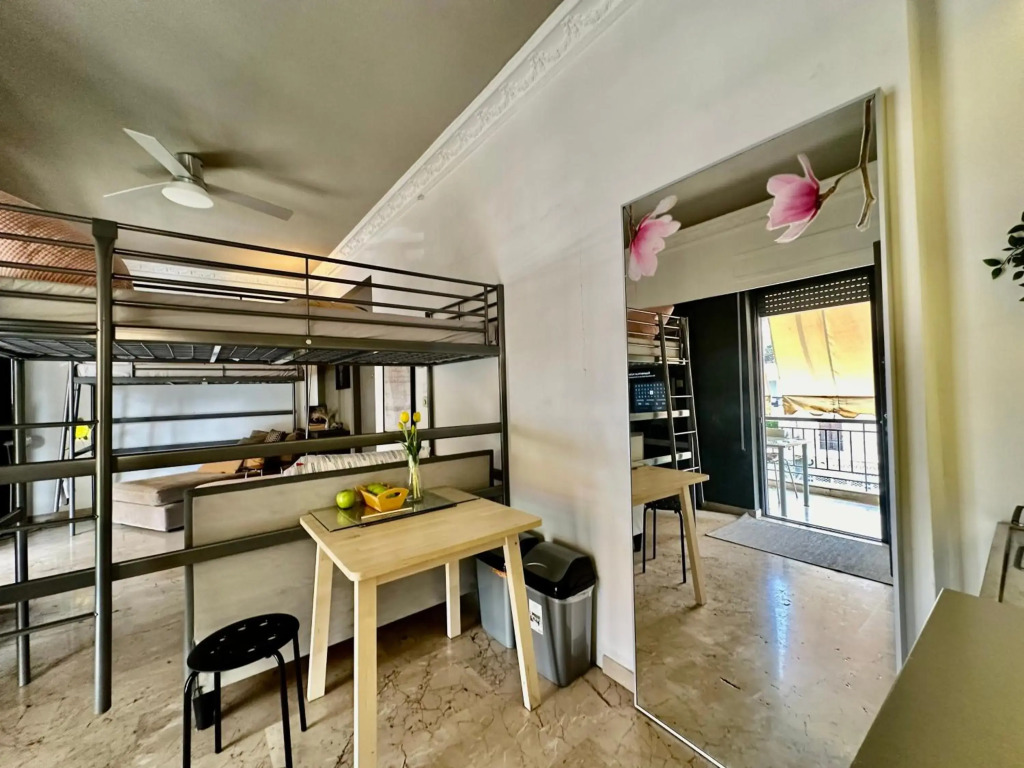 Sleeps 4 close to Iaso Oaka Mitera