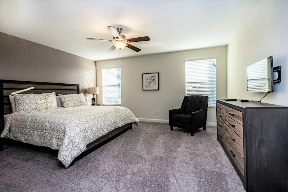 6-Bedroom Villa in Davenport 1626MVD