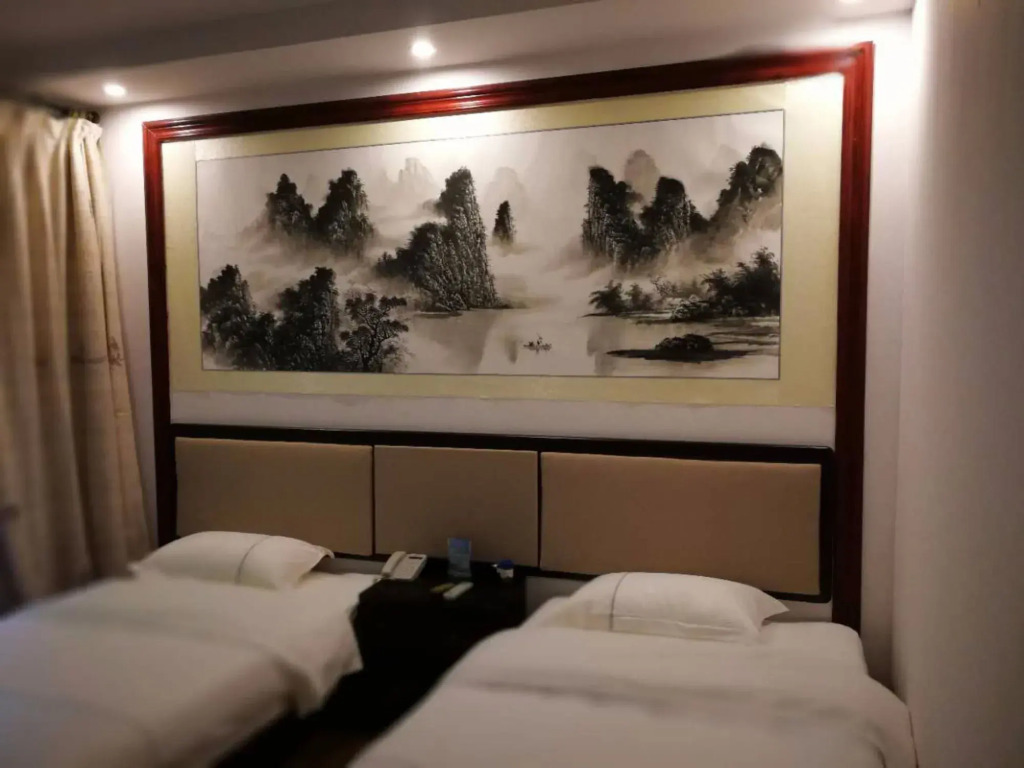 Yangshou Jiangpanhuayuan Hotel