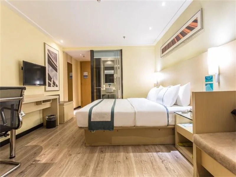 City Comfort Inn Hotel (Nanning Jianzheng Road Food Street)