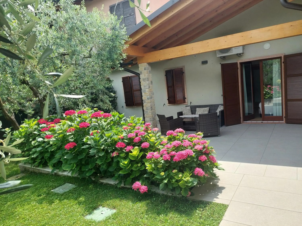 Casa Pergola 1