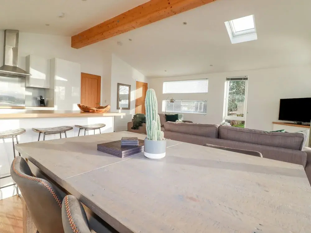 14 Horizon View