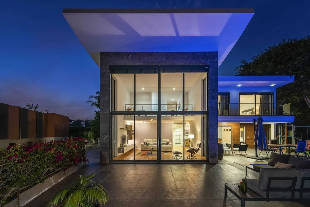 Villa das Quebradas by An Island Apart