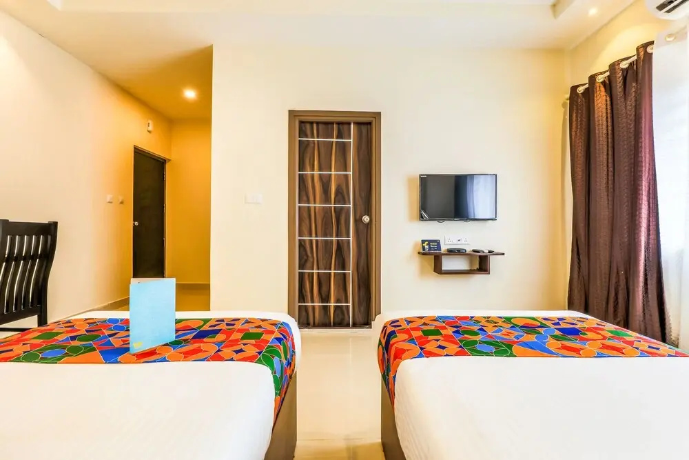 Fabhotel Elephant Suites
