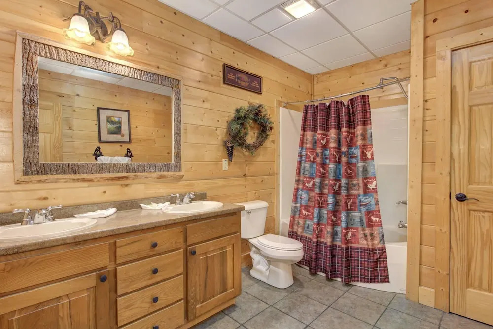 Cabin w/ Hot Tub, Theater & Views - Sleeps 22