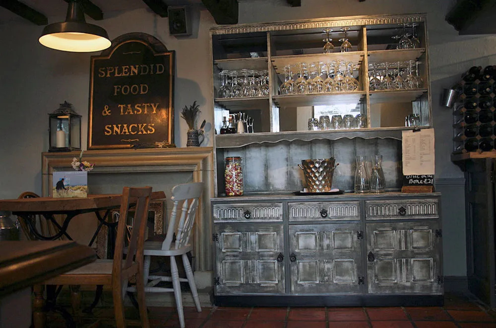 The Ilchester Arms