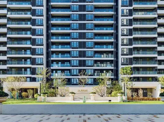 EStay Holiday Apartment (Zhonghai Gold Coast Branch)