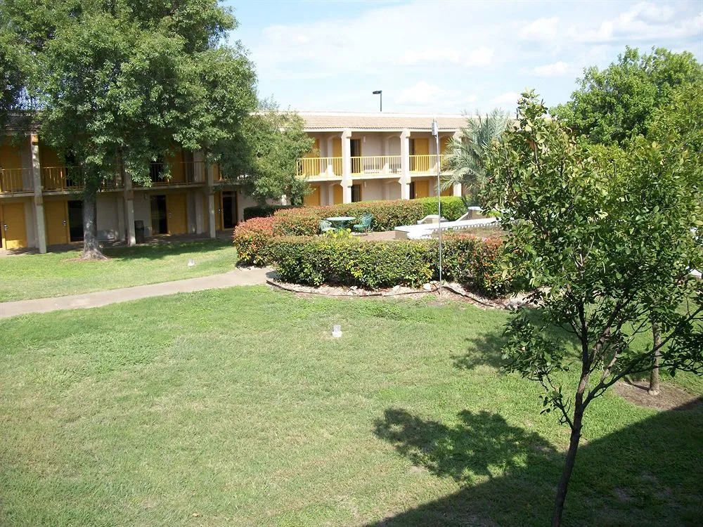 Econo Lodge Austin North near The Domain