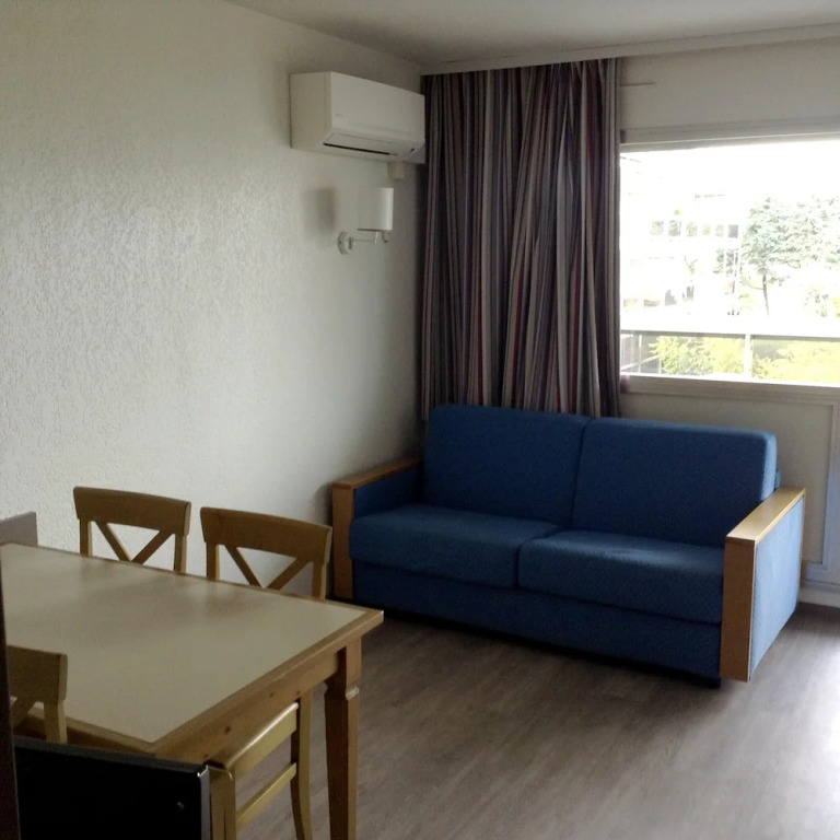 Apartment with One Bedroom in Antibes, with Wonderful Sea View, Shared Pool, Furnished Terrace