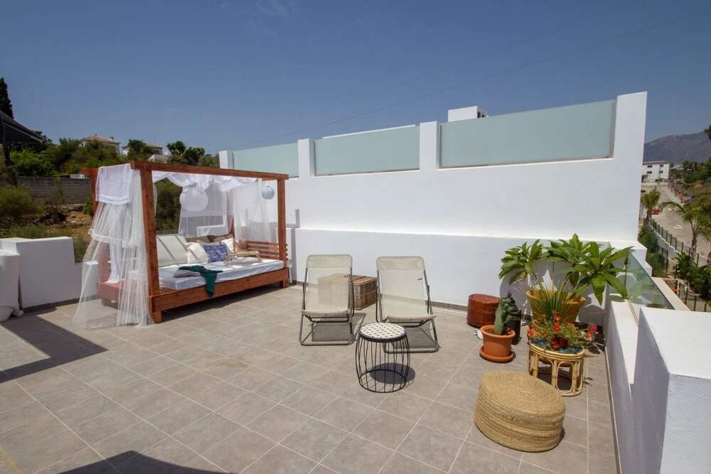 Los Mangos Swedish Style Nerja Canovas