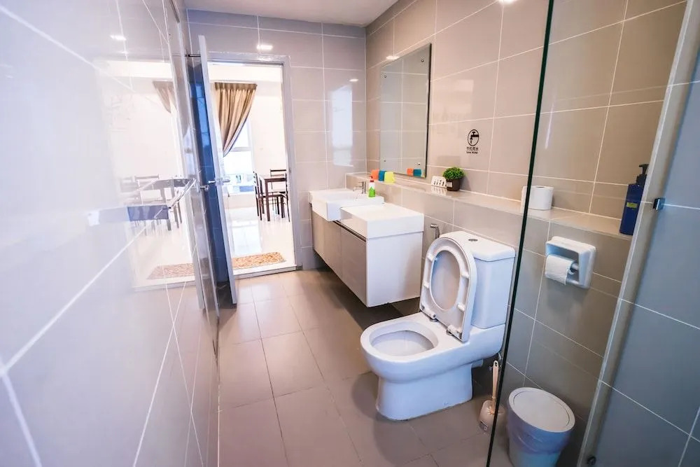 KEEN Suites@Sutera Avenue