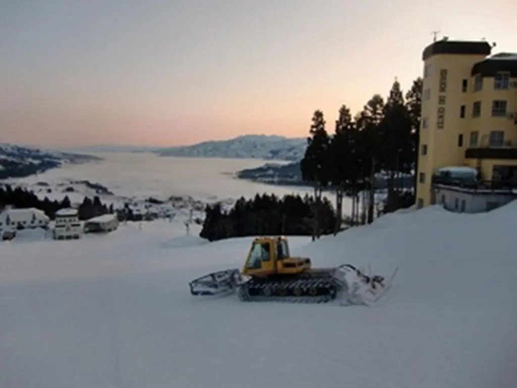 Ishiuchi Ski Center
