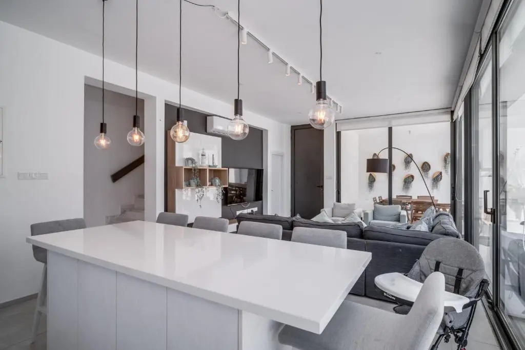 SunnyVillas: 3BR New Villa☆Private Pool in Pernera - White Swan
