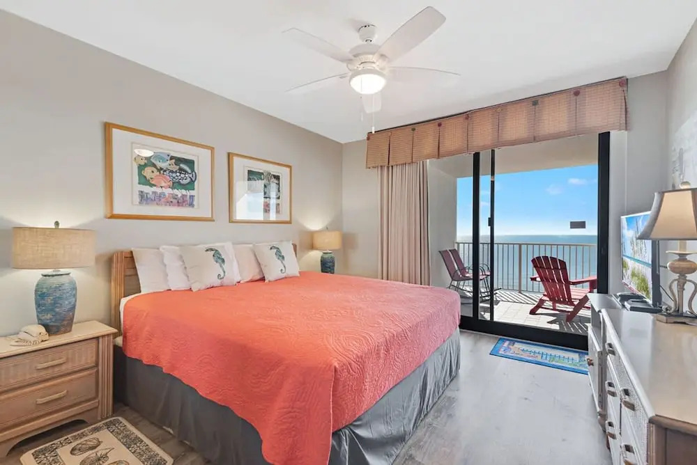 Windward Pointe 1104 Free Chair and Umbrella Rental 3 Bedrooms Sleeps 10