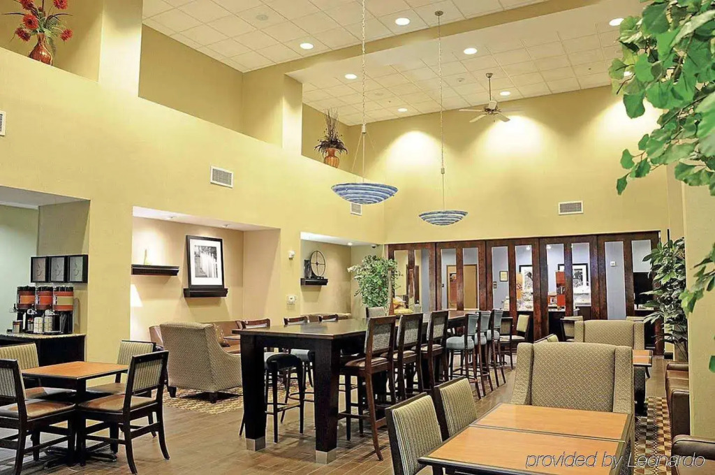 Hampton Inn & Suites Flowery Branch