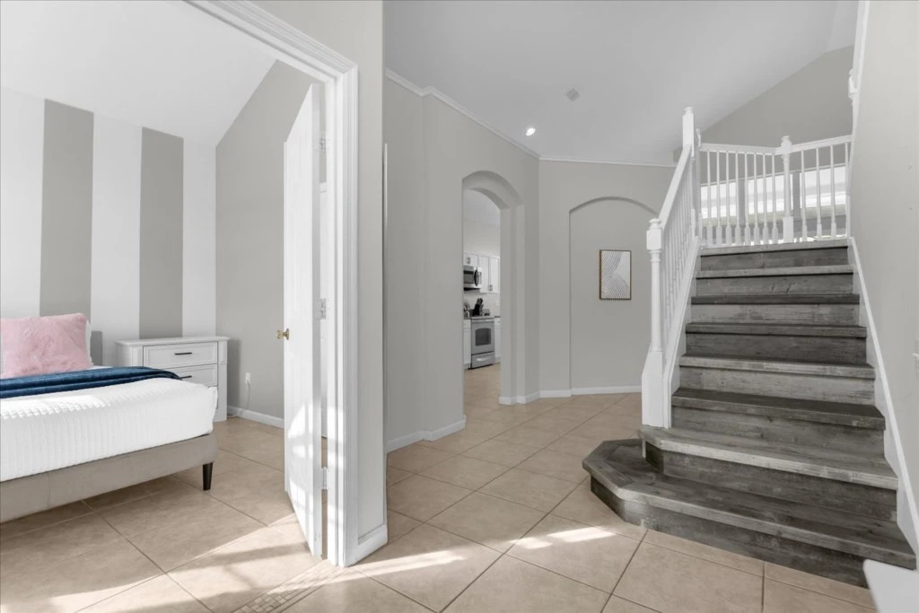 5 Bedrooms 35 Bathrooms Windsor Palms 8017 Kp
