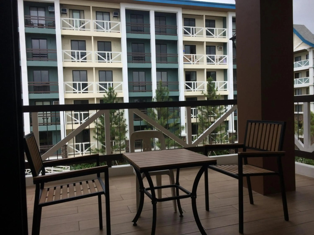 Pine Suites Tagaytay Spacious 2 Bedroom Condo With Balcony Amenities View