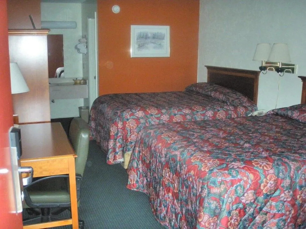 Applegate Inn