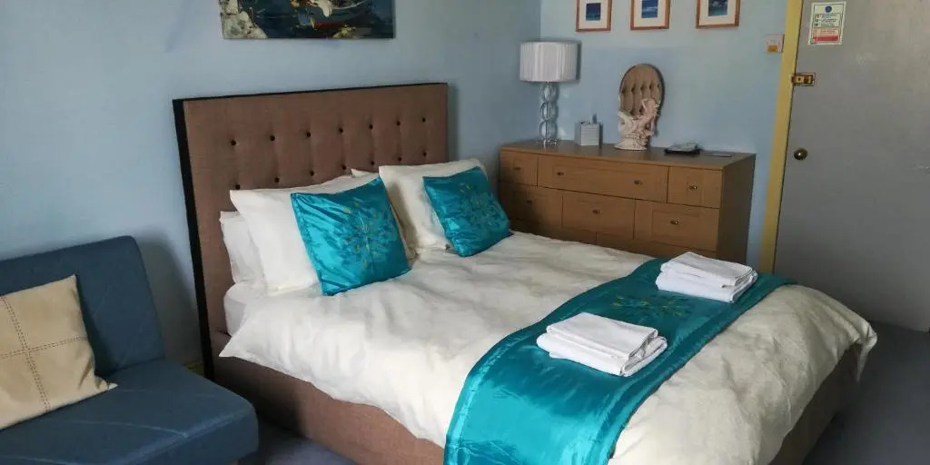 Northdene Theatre Hotel