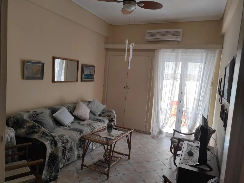Nice studio apartment by the sea (AMA:00000005367)