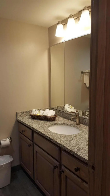 Raintrees Park Plaza Park City