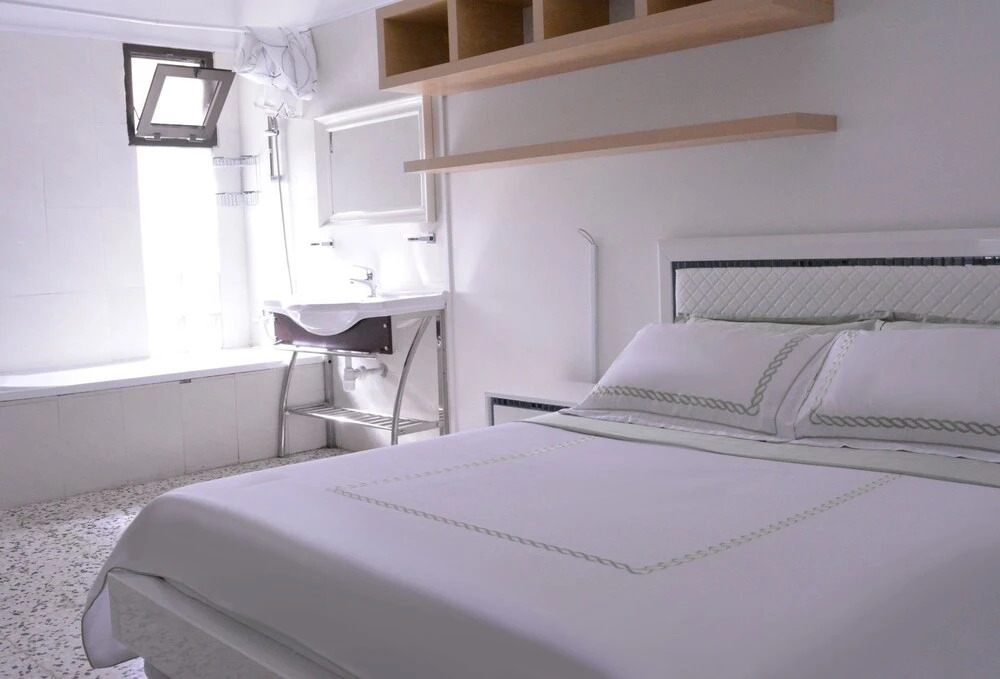 Studio Room in Corniche