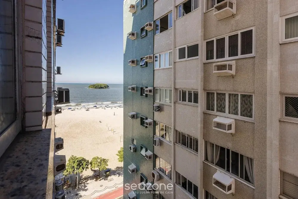 Beachfront apt BC Center Close to Attract. Eal0704