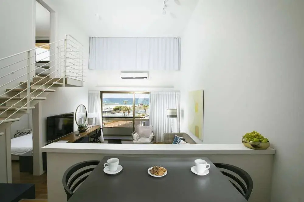 Marine Heights Suites