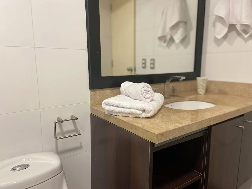 Redibuk - Luxury duplex 1BR Miraflores