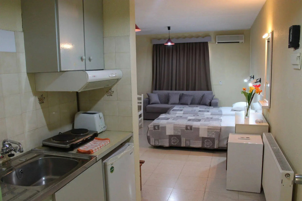 A Maos Hotel Apartments