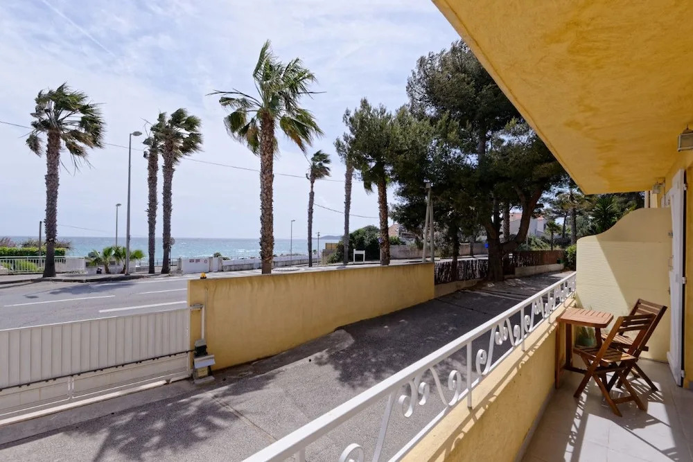 Anse Janna Apartment With sea View