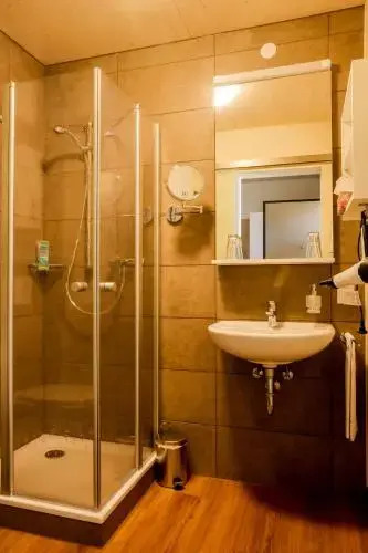 Landhotel Lutz UG