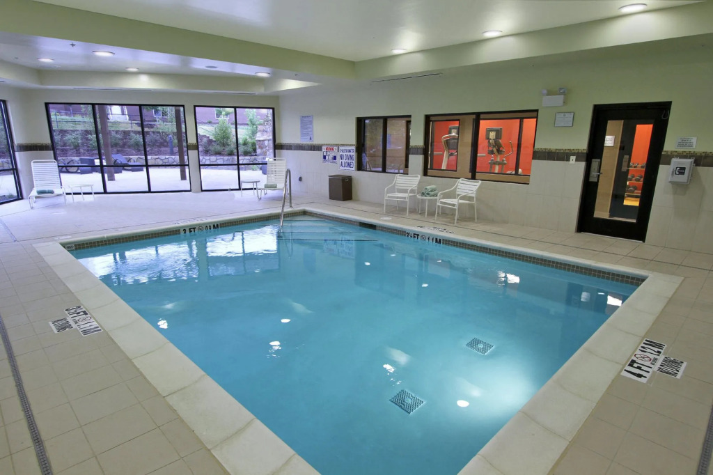 Courtyard by Marriott Raleigh North