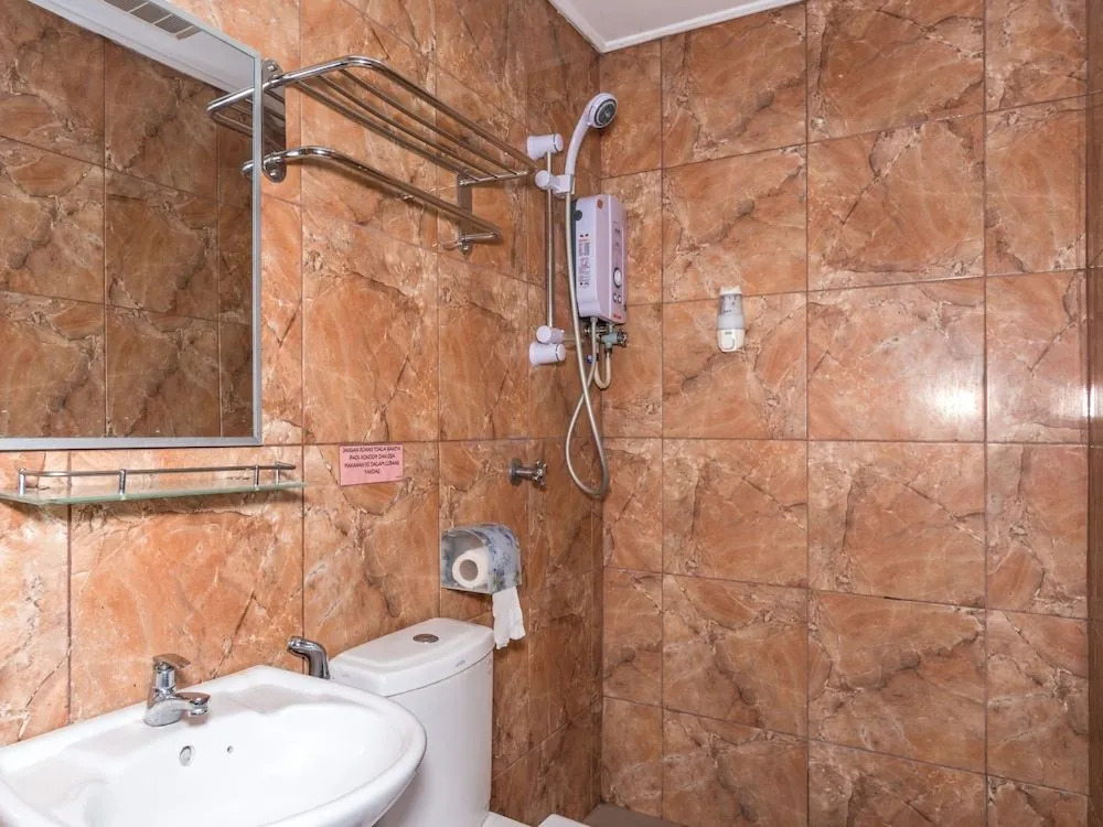 OYO 890 Hotel RK Cahaya