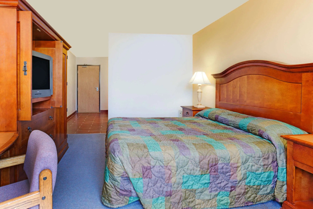 Super 8 by Wyndham Klamath Falls