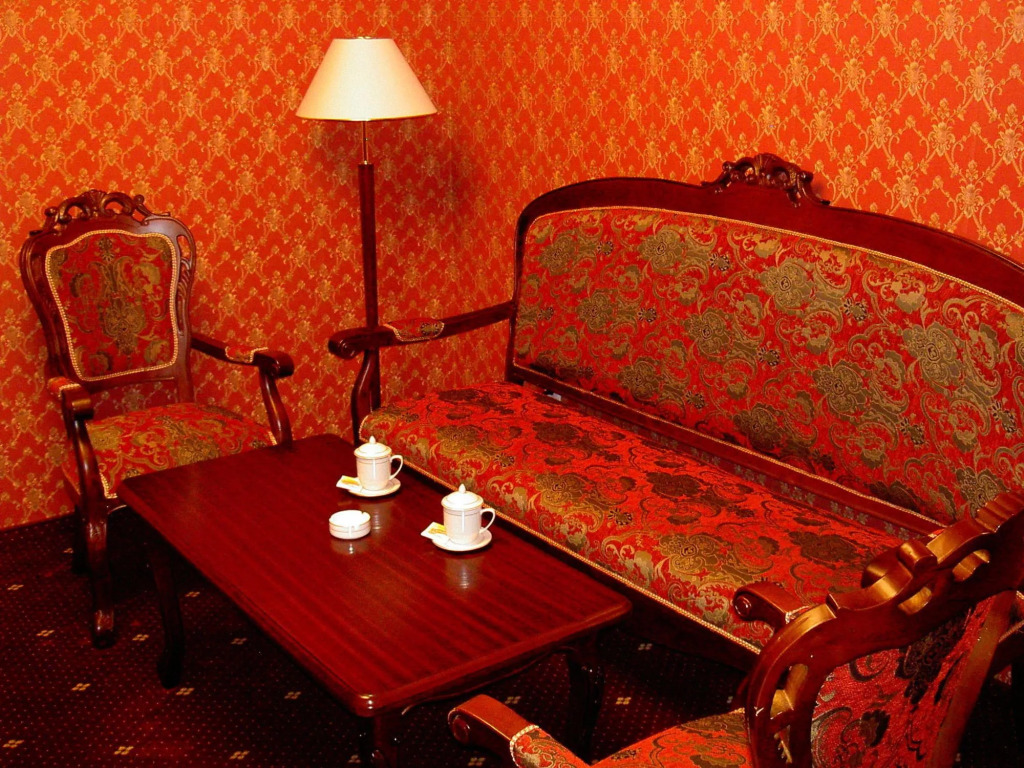 White House Hotel