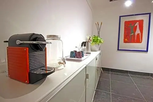 Ground Floor Canal Apartment