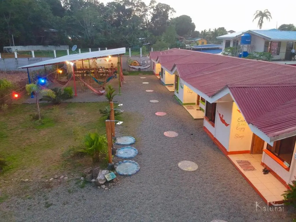 Kalunay Hostel - Breakfast included