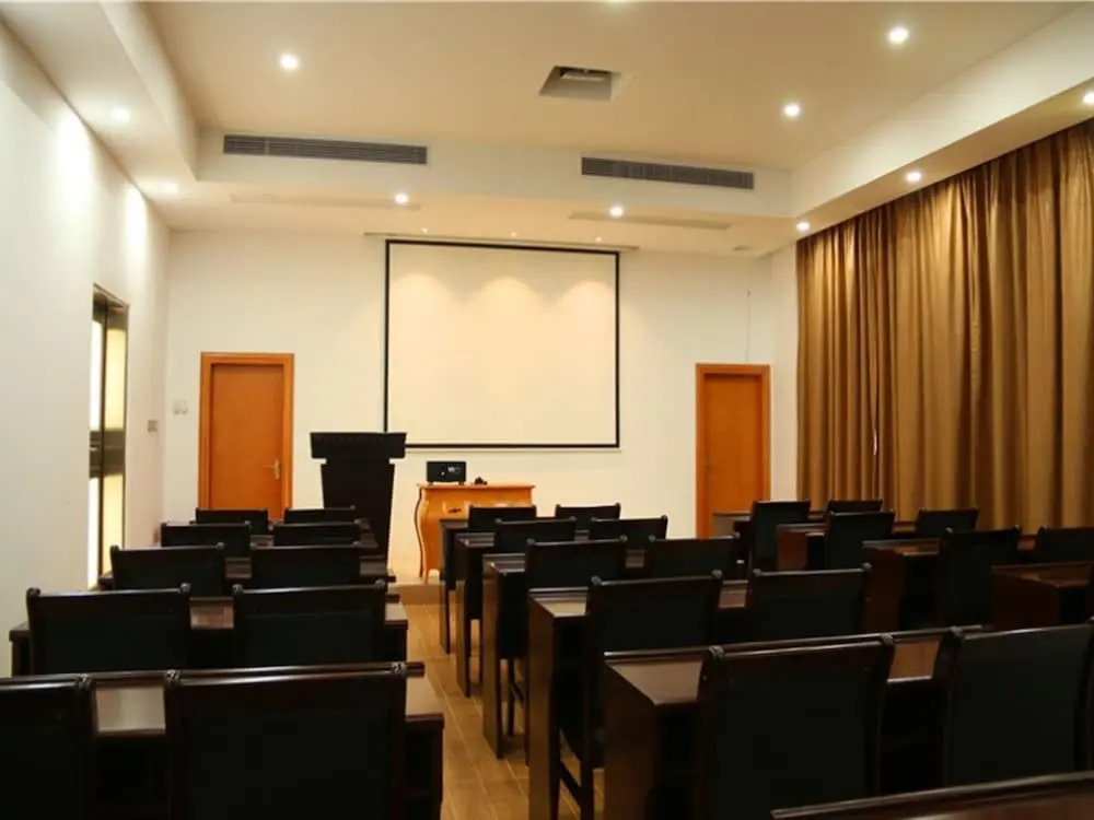 GreenTree Inn Shanwei Haifeng County South Sanhuan Road Hotel