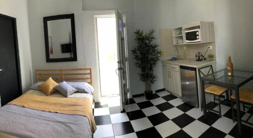 Casa Luna Guest House