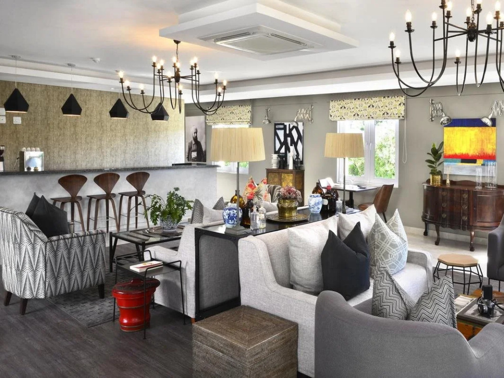 Franschhoek Boutique Hotel - Lion Roars Hotels & Lodges