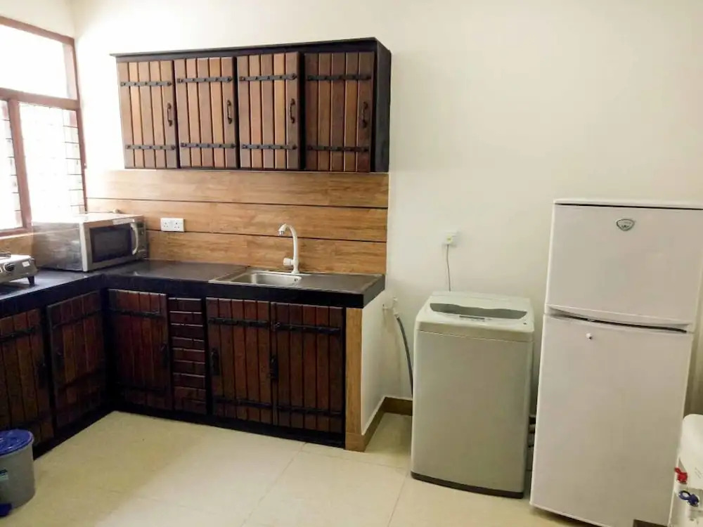 Yoho Villa 84