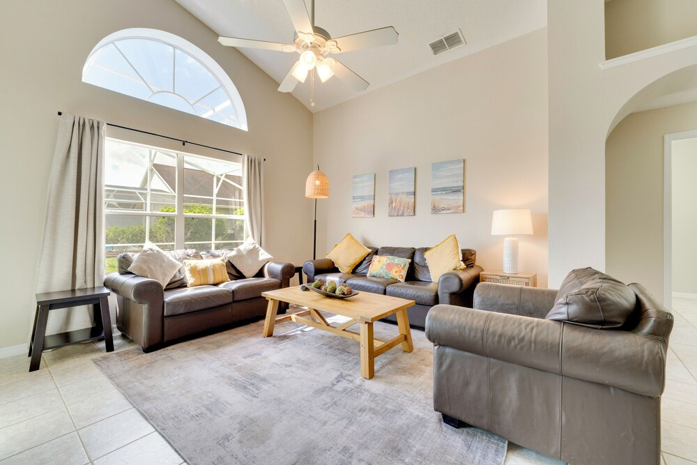 Family Fun! Modern Home w/ Pool ~ 8 Mi to Disney