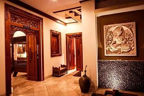 Blue Moon Villas Resort