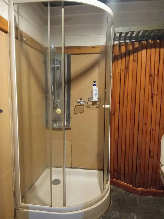 Spacious City-view Apartment With Modern Amenities in Krung Thep